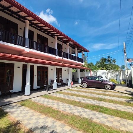 Sara Place Tangalle Buitenkant foto