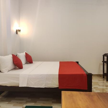 Sara Place Tangalle Buitenkant foto