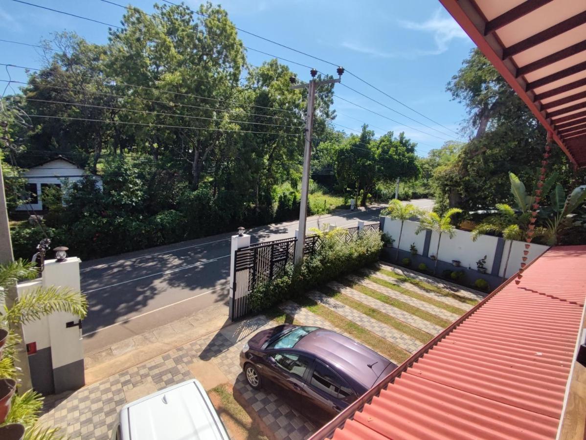 Sara Place Tangalle Buitenkant foto