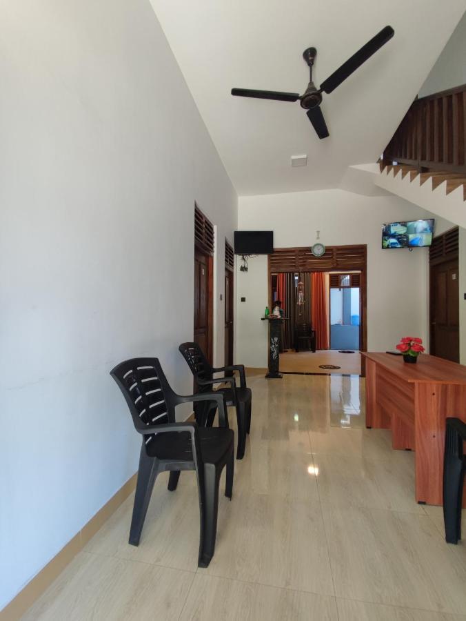 Sara Place Tangalle Buitenkant foto