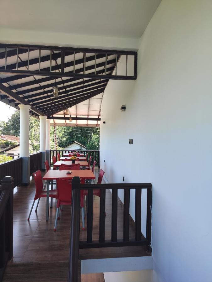 Sara Place Tangalle Buitenkant foto