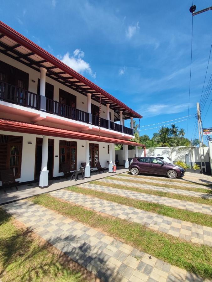 Sara Place Tangalle Buitenkant foto