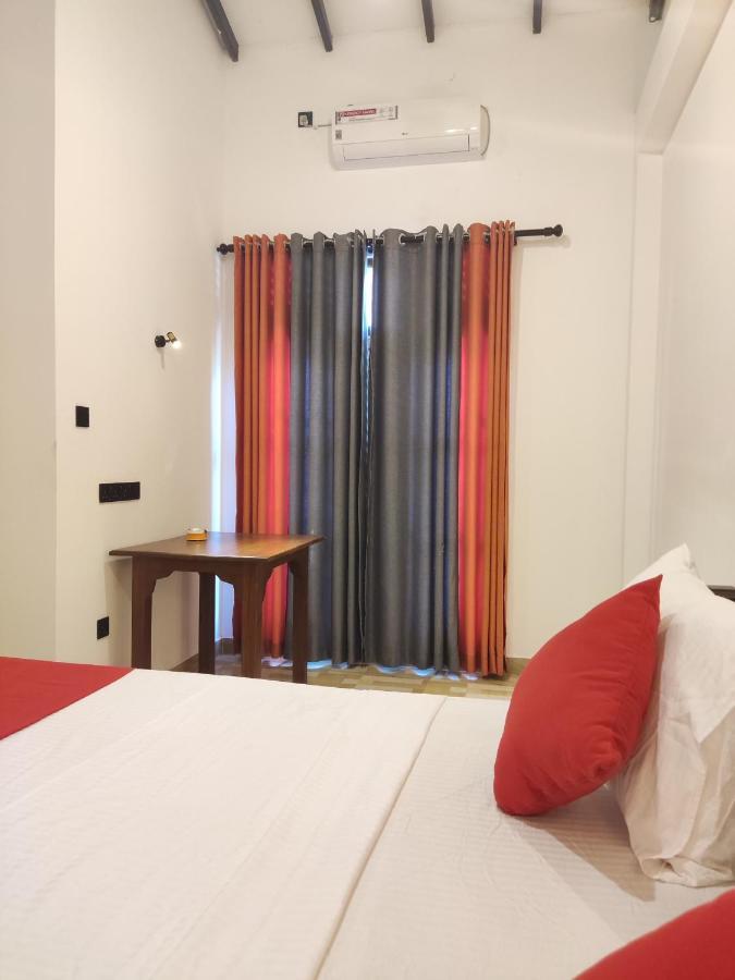 Sara Place Tangalle Buitenkant foto