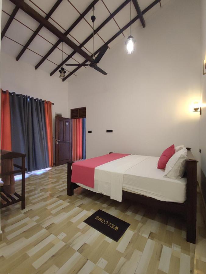 Sara Place Tangalle Buitenkant foto